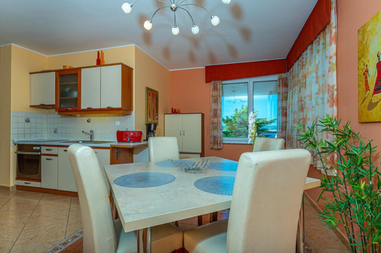 Apartman Rima Dramalj Zewnętrze zdjęcie